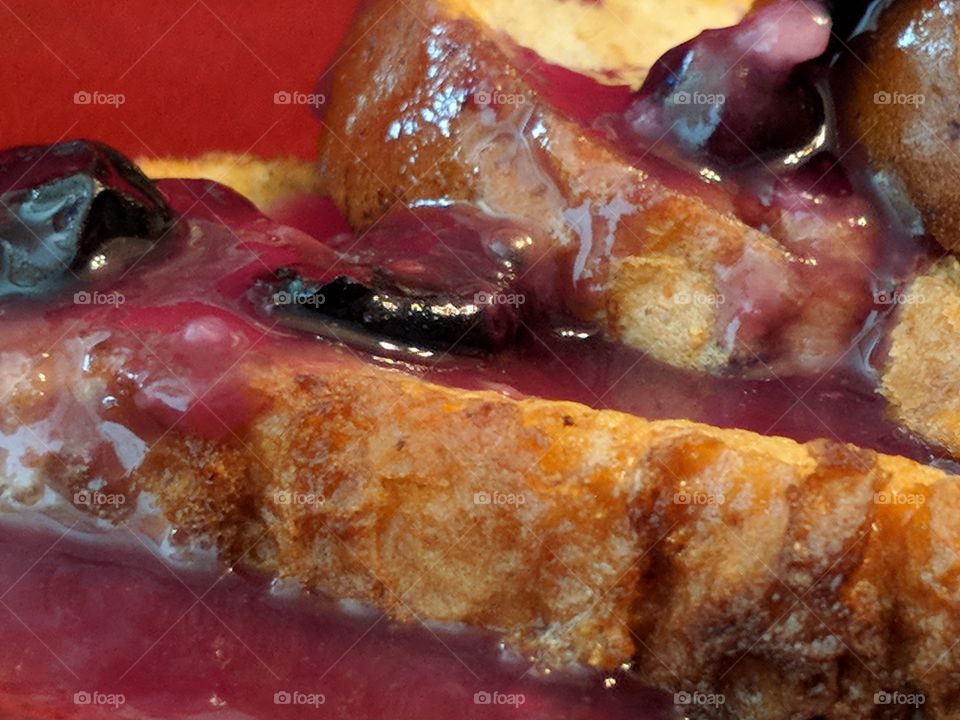 French toast and blueberry sauce