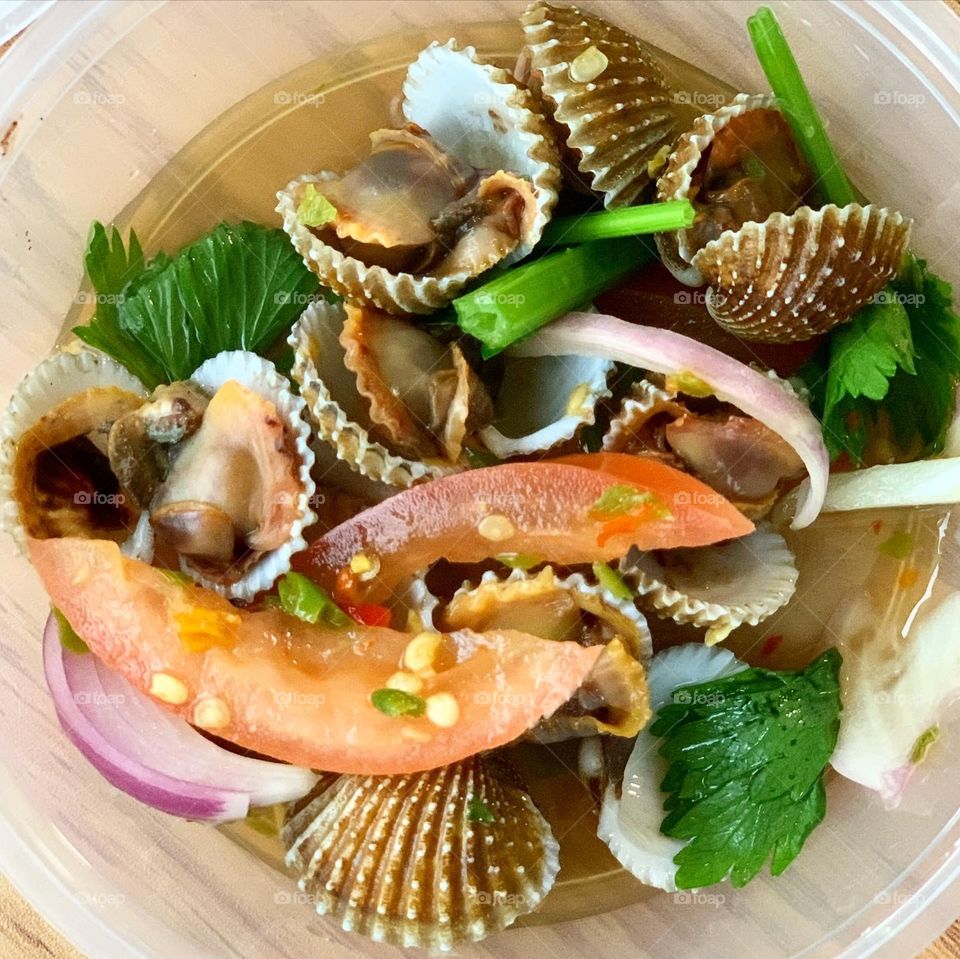 Thai salad snacks great for pairing with beer