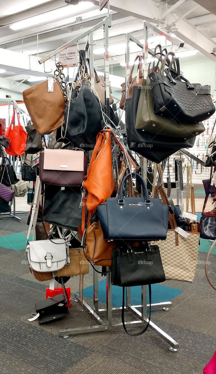 Shopping for a purse / handbag