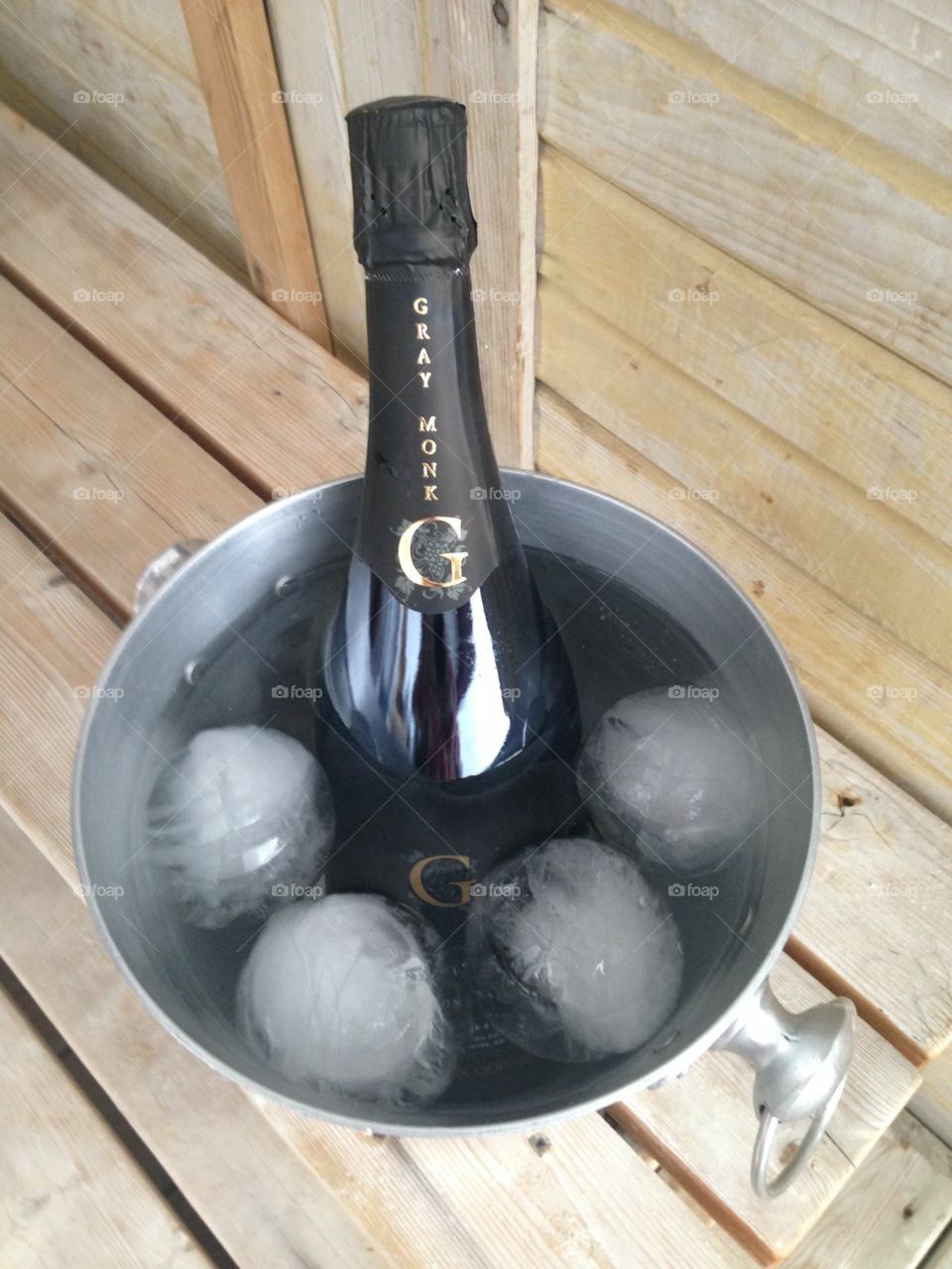 Grey monk cold bubbles 