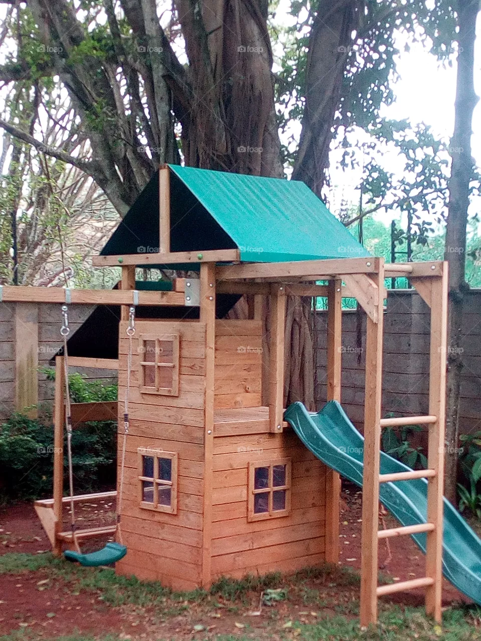 kids playing place