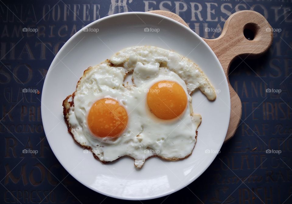 scrambled eggs from two eggs on a plate