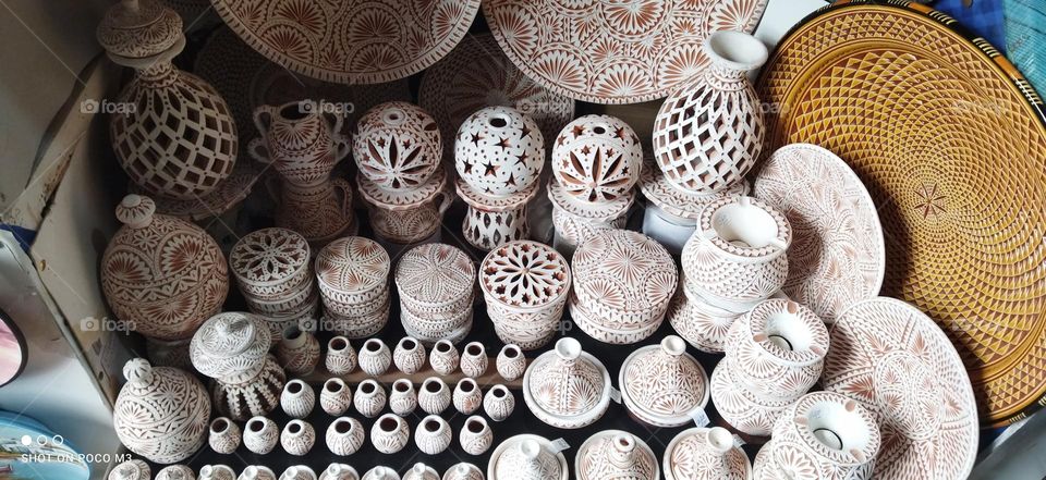 beautiful Moroccan pottery.