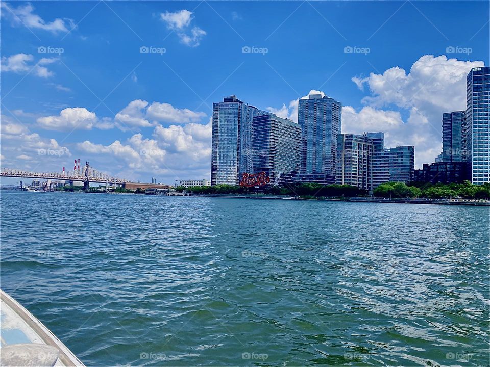 These skyscrapers on the LIC side of the „East River“ we encountered when we took our new sailboat, the yet to be named „23 O‘Day“ out for a spin by „Newtown Creek“. How about „Sea Breeze“ ? I thought it might be nice. 2023. Hypnotic Productions