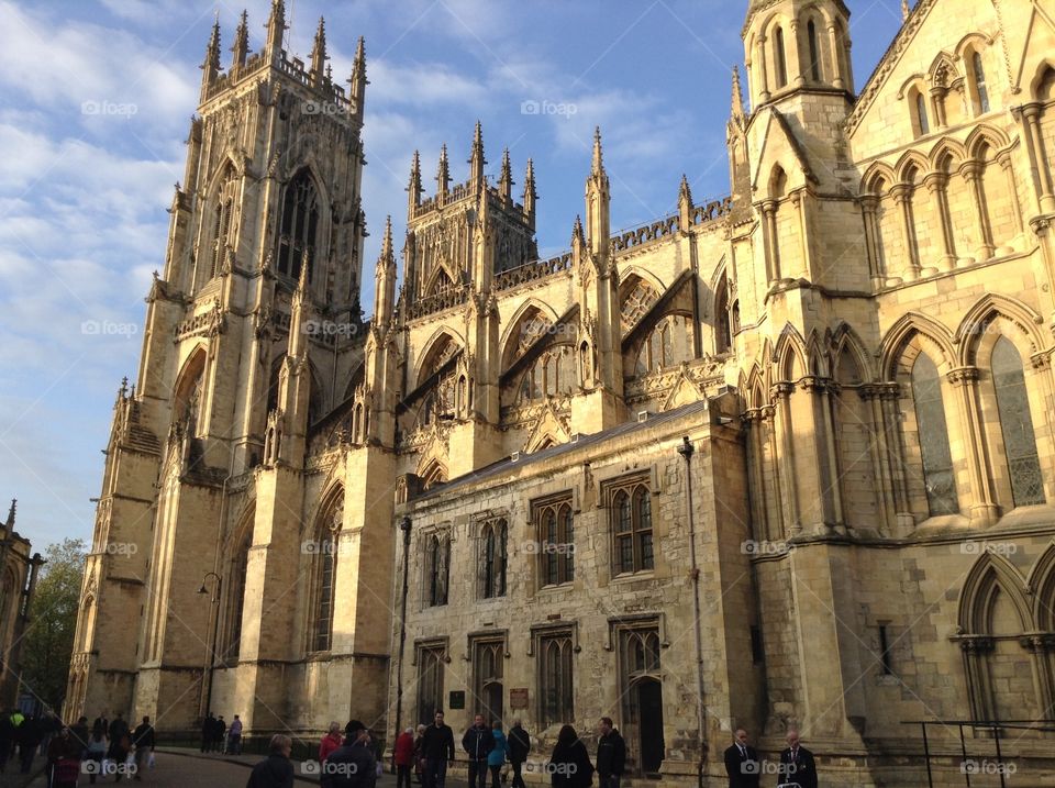 Seeing big castles in England takes you in a dreamy journey into history