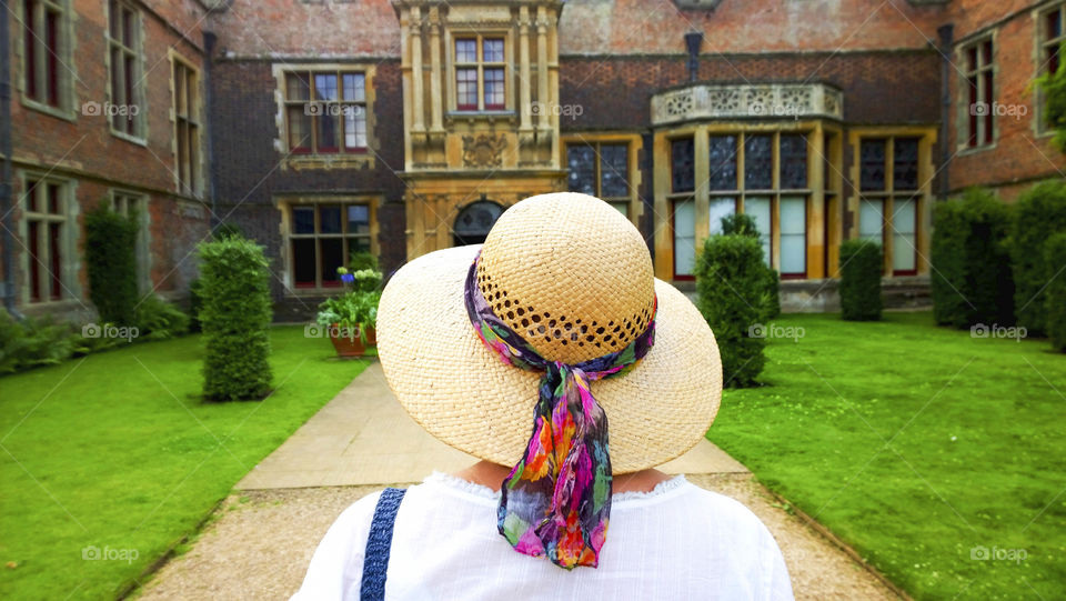 Woman. Straw hat