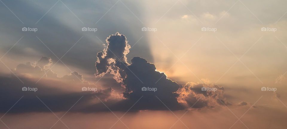 Clouds Sunray Phnom Penh Cambodia