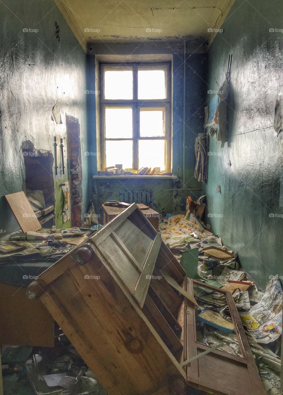 Abandoned school in Russia 