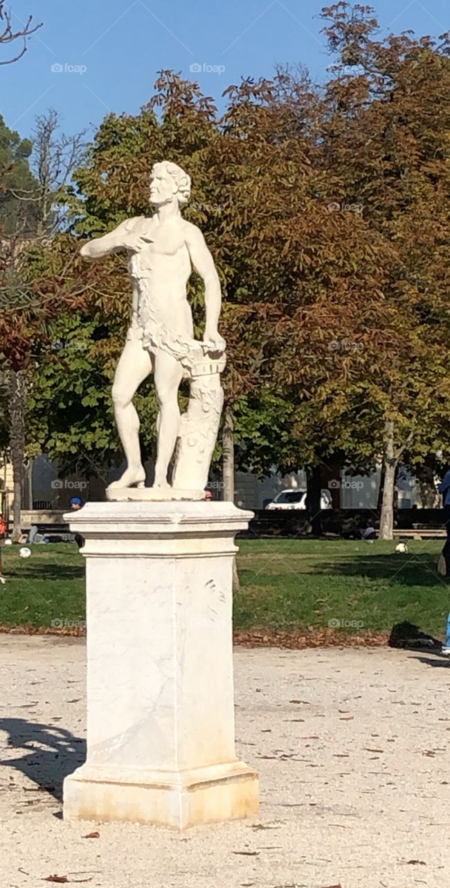 Sculpture Nîmes