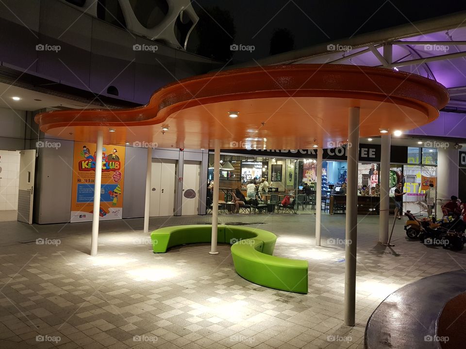 Comment Sitting area