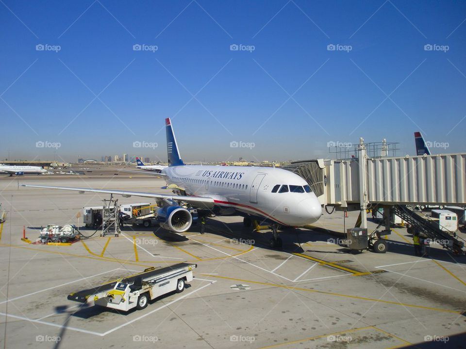 US AIRWAYS A319 AT PHOENIX SKY HARBOR AIRPORT PHX