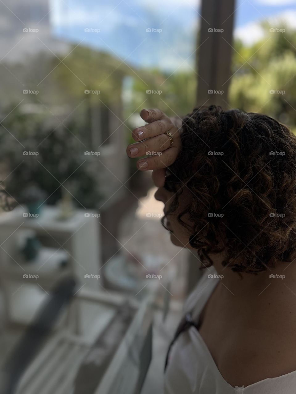 O autoretrato na janela