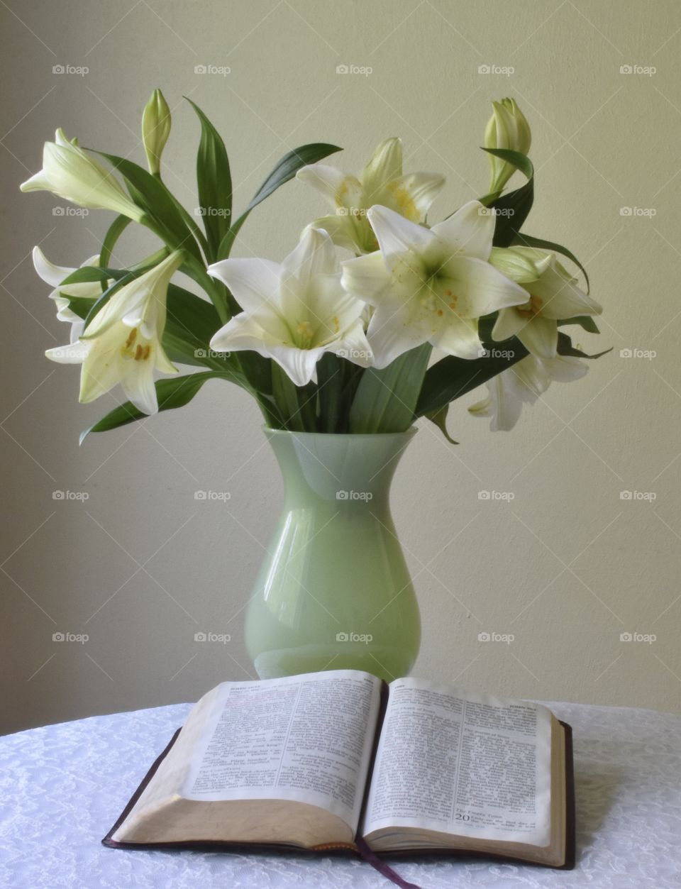 Easter, vase of lilies with a Bible by it