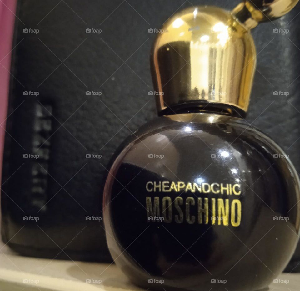 Moschino Cheap and chic