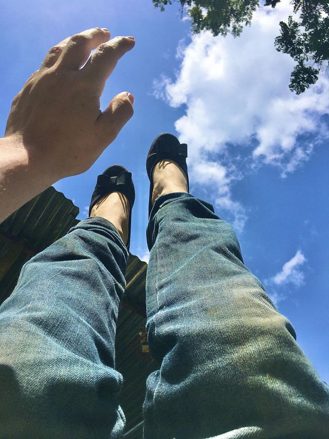 Selfie. Sky and feet 