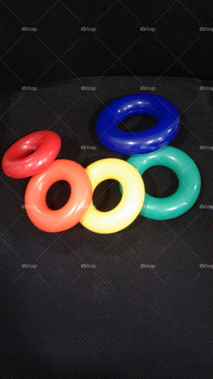 Rainbow colour rings