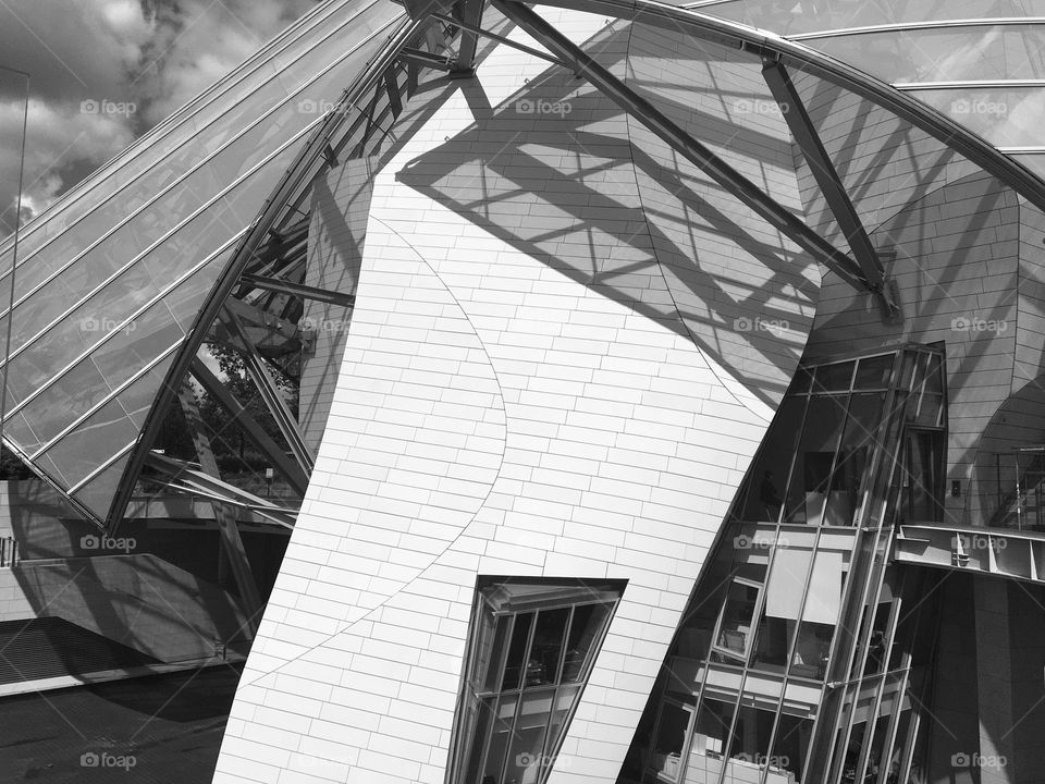 Shadows game on a contemporary building 