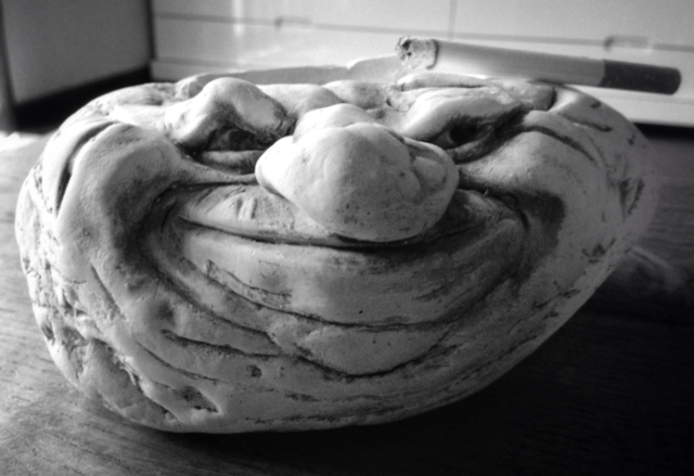 face smile stone halloween by elektroseb