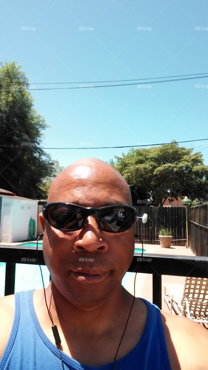 sunglass pool selfie