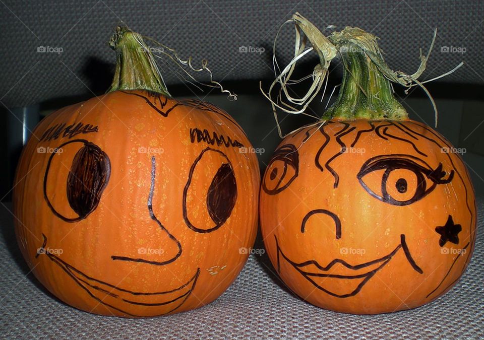 flirty hand drawn Halloween pumpkin art