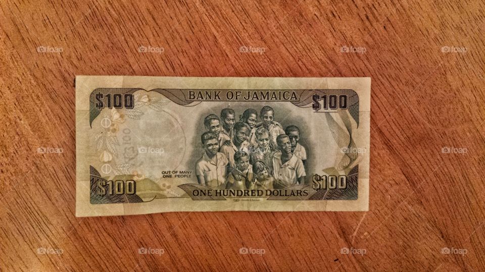 $100 Jamaican bill