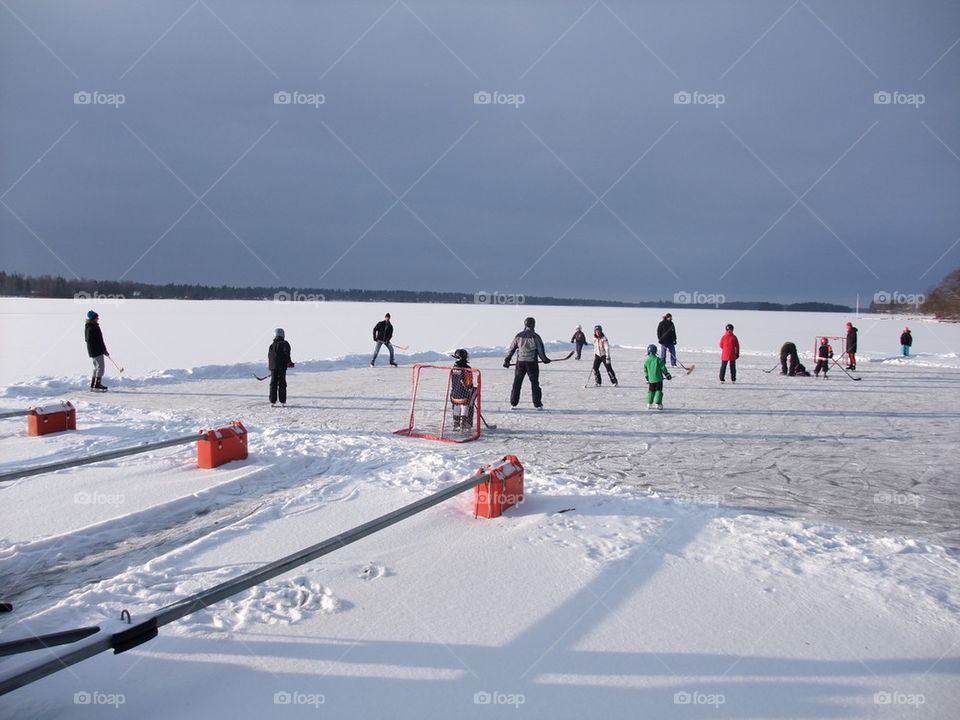 Ice hockey