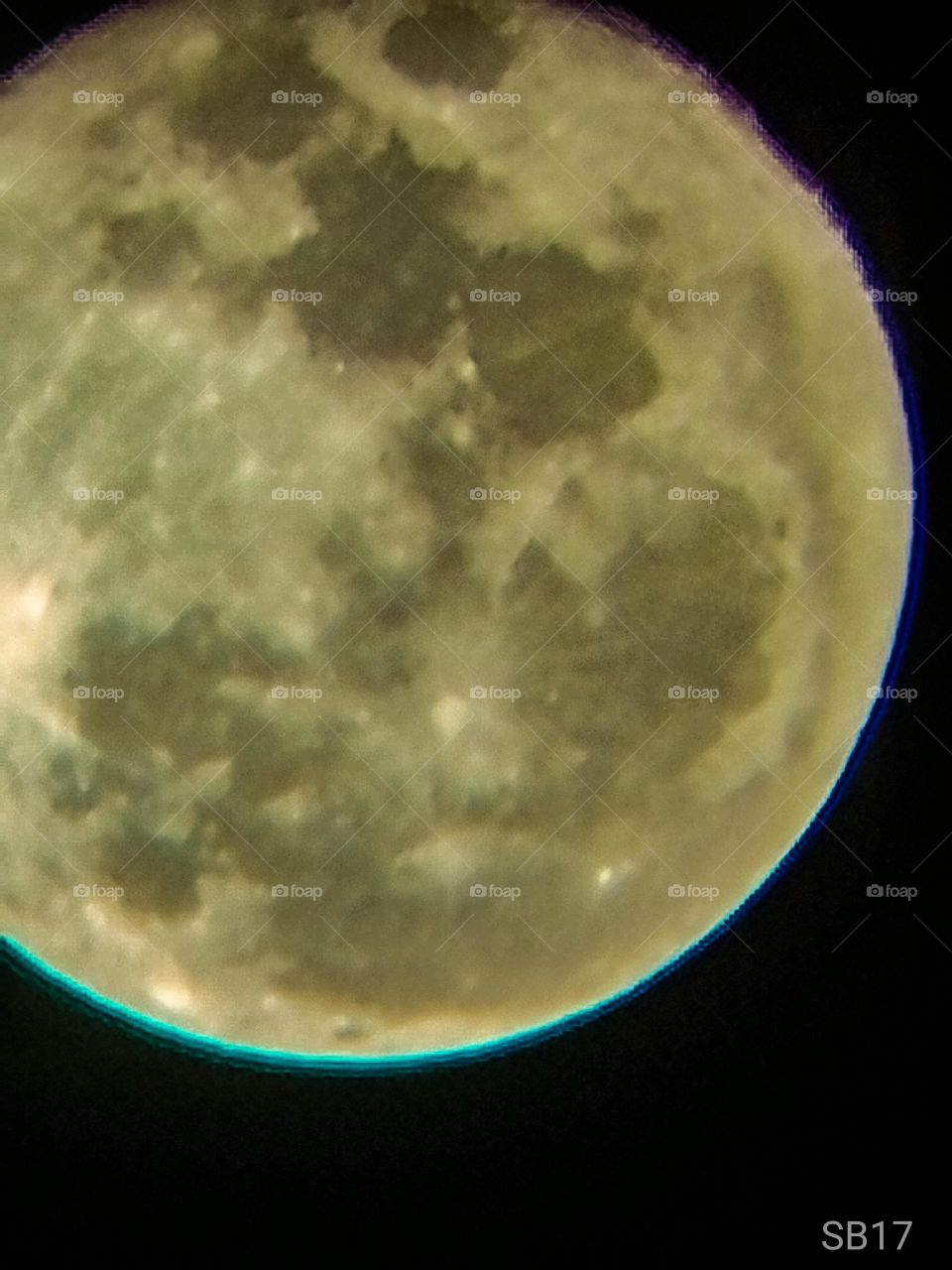 Full wolf moon. Taken with Telescope and Samsung Galaxy S7