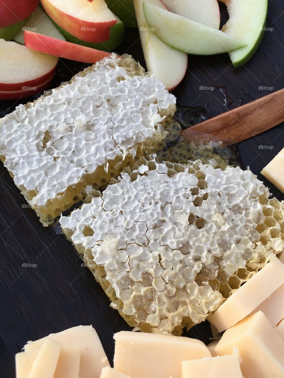 Honey, apples and cheese