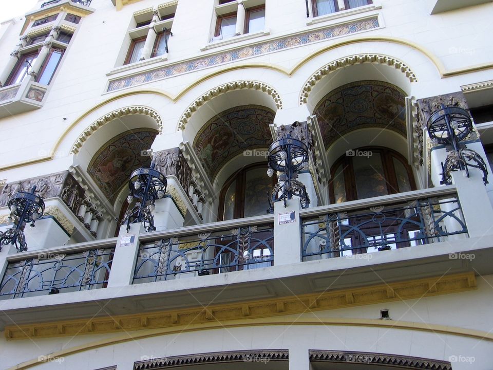 Arches. Historic Buenos Aires