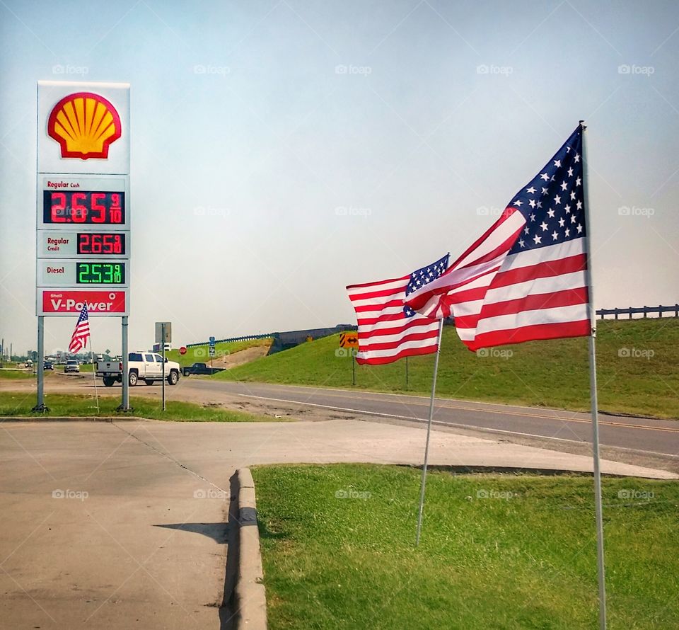 Shell Stop Road Trip USA