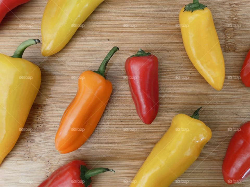 Many colored peppers