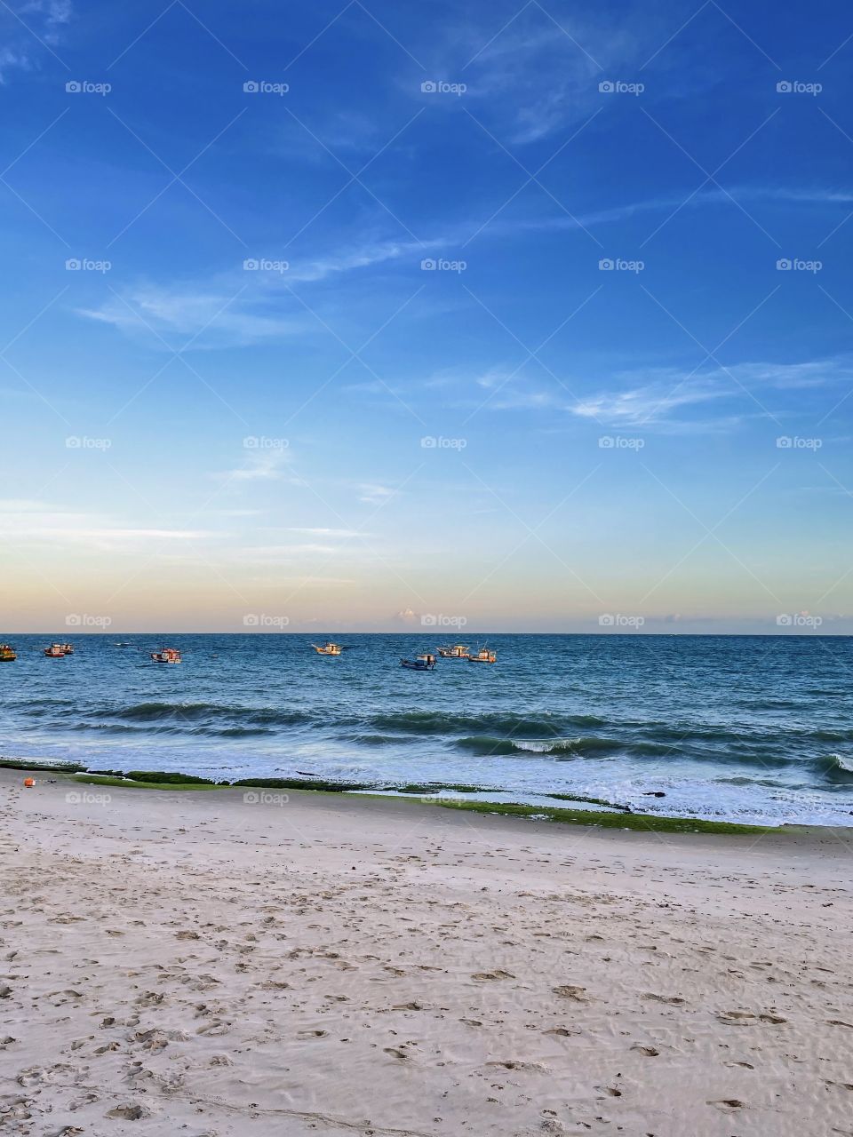 O nascer do dia no litoral Alagoas Brasil 