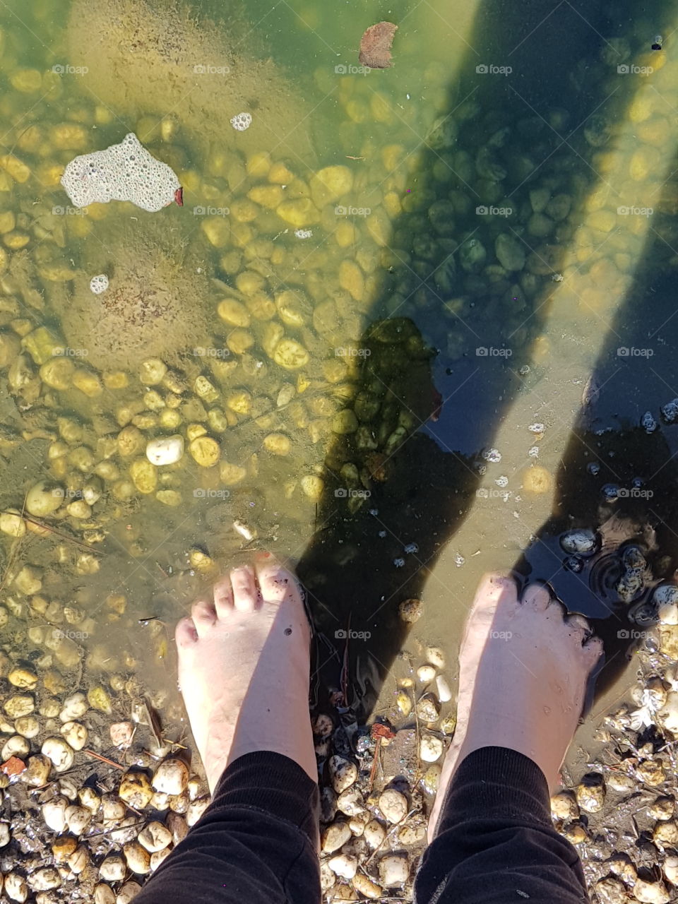 feet in cold water