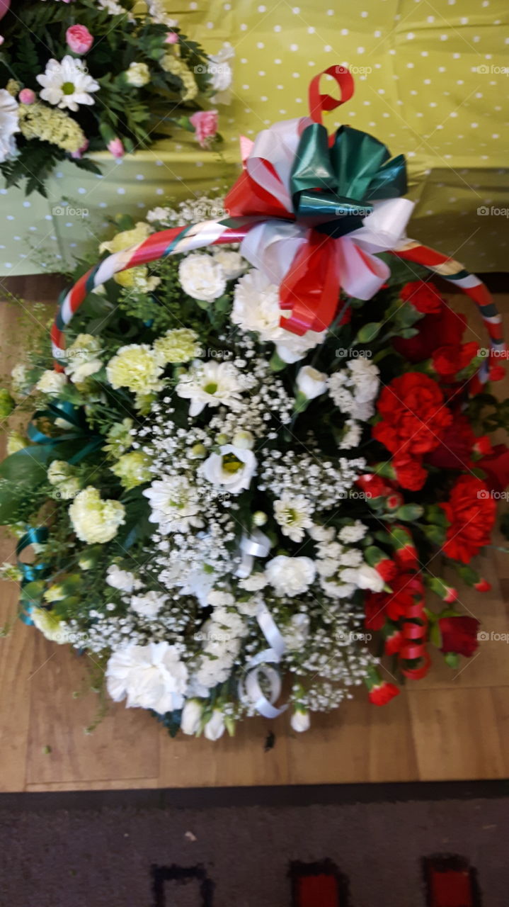 basket arrangement.  (Italian flag )