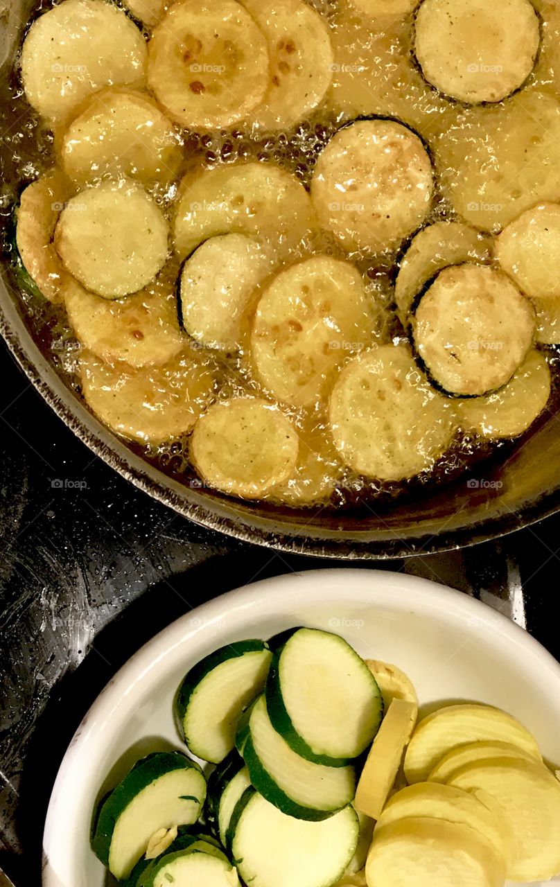 Courgette & Yellow Fried Squash With  Tenderized Chicken Breast With Re and Green Bell Pepper From My Garden And Onion, garlic, and White Wine