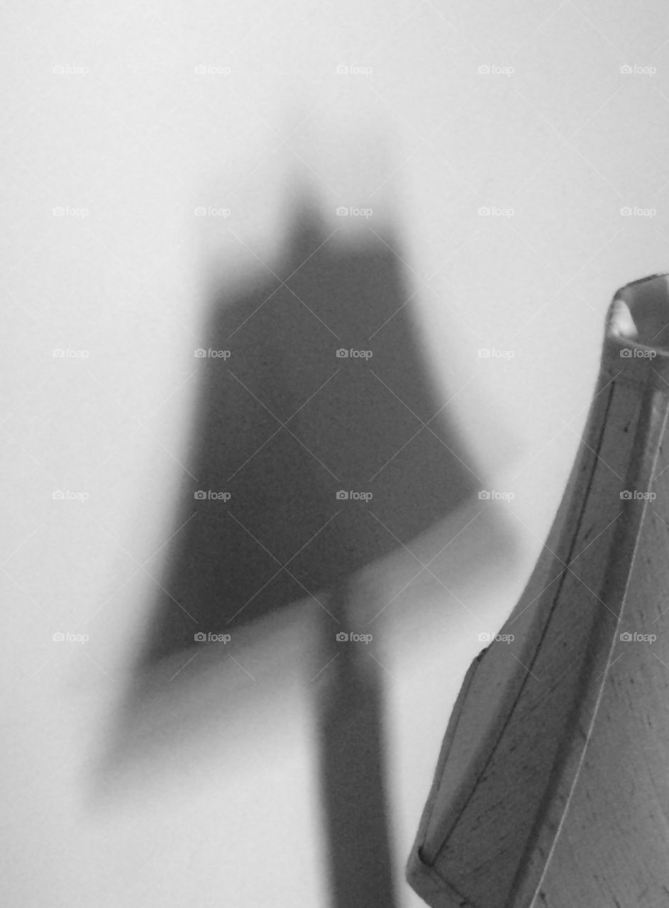 Shadow lamp on the wall 