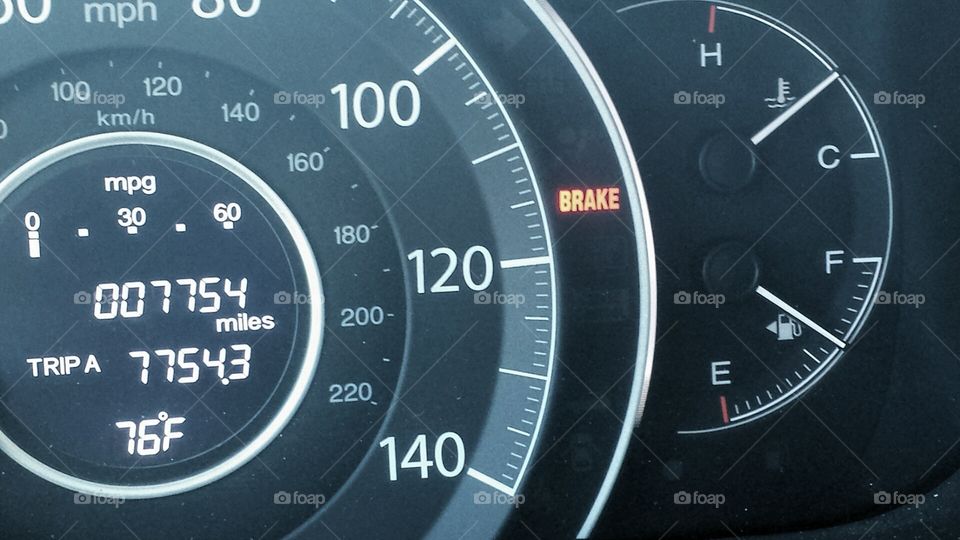 brake light inside car dash