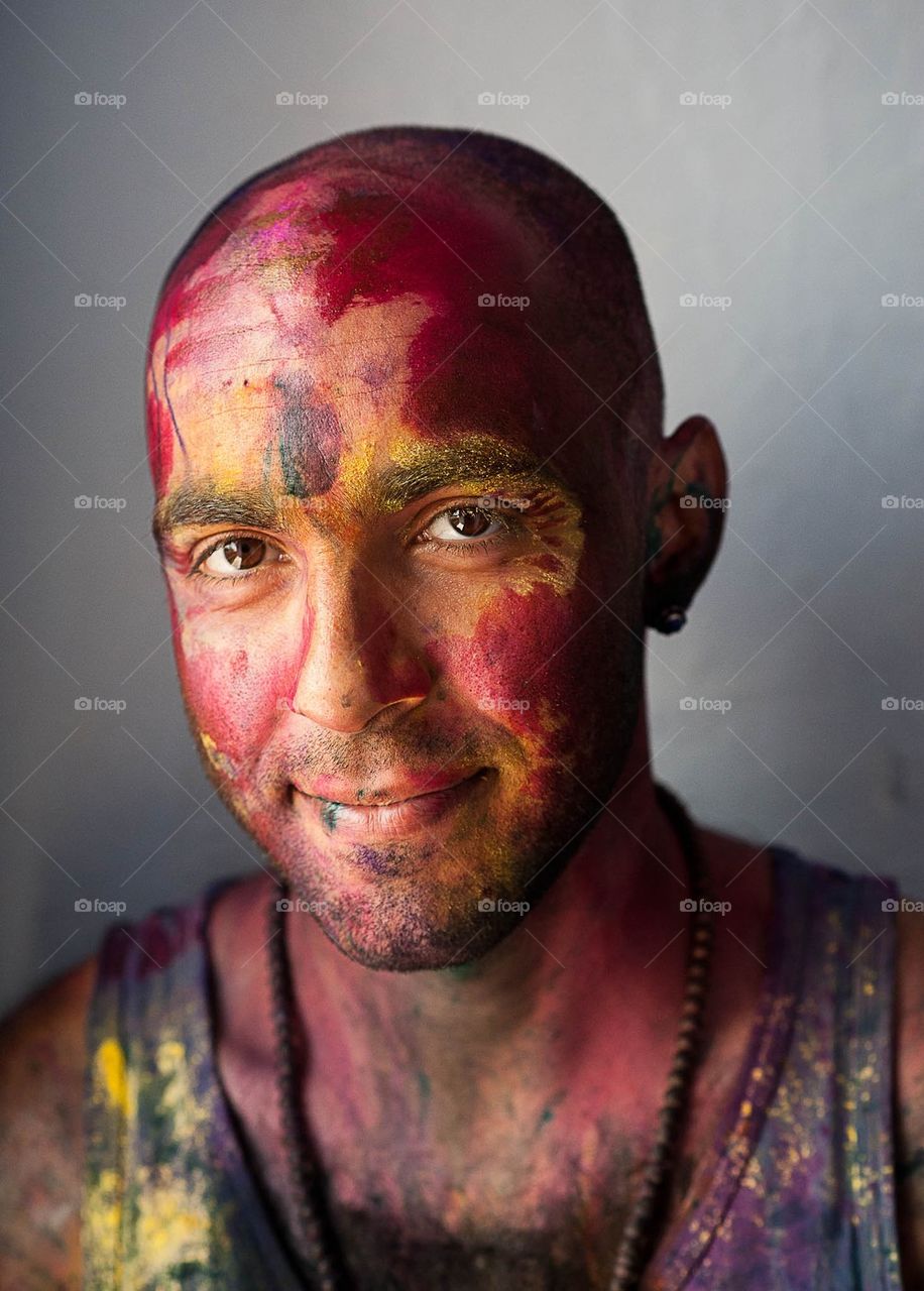 Holi face 