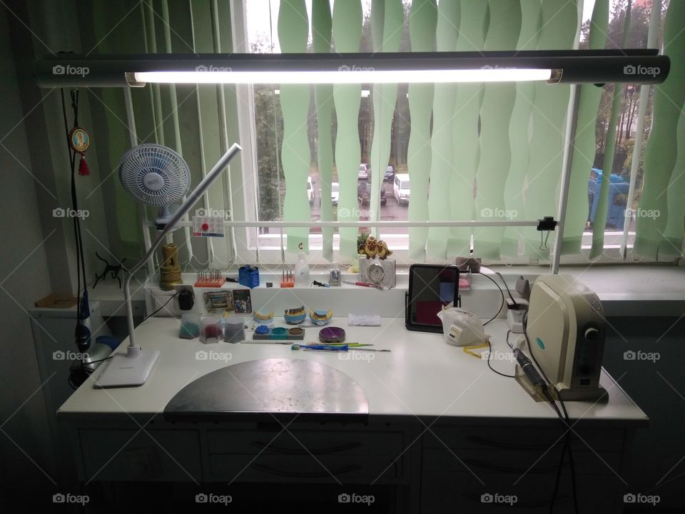 Dental laboratory