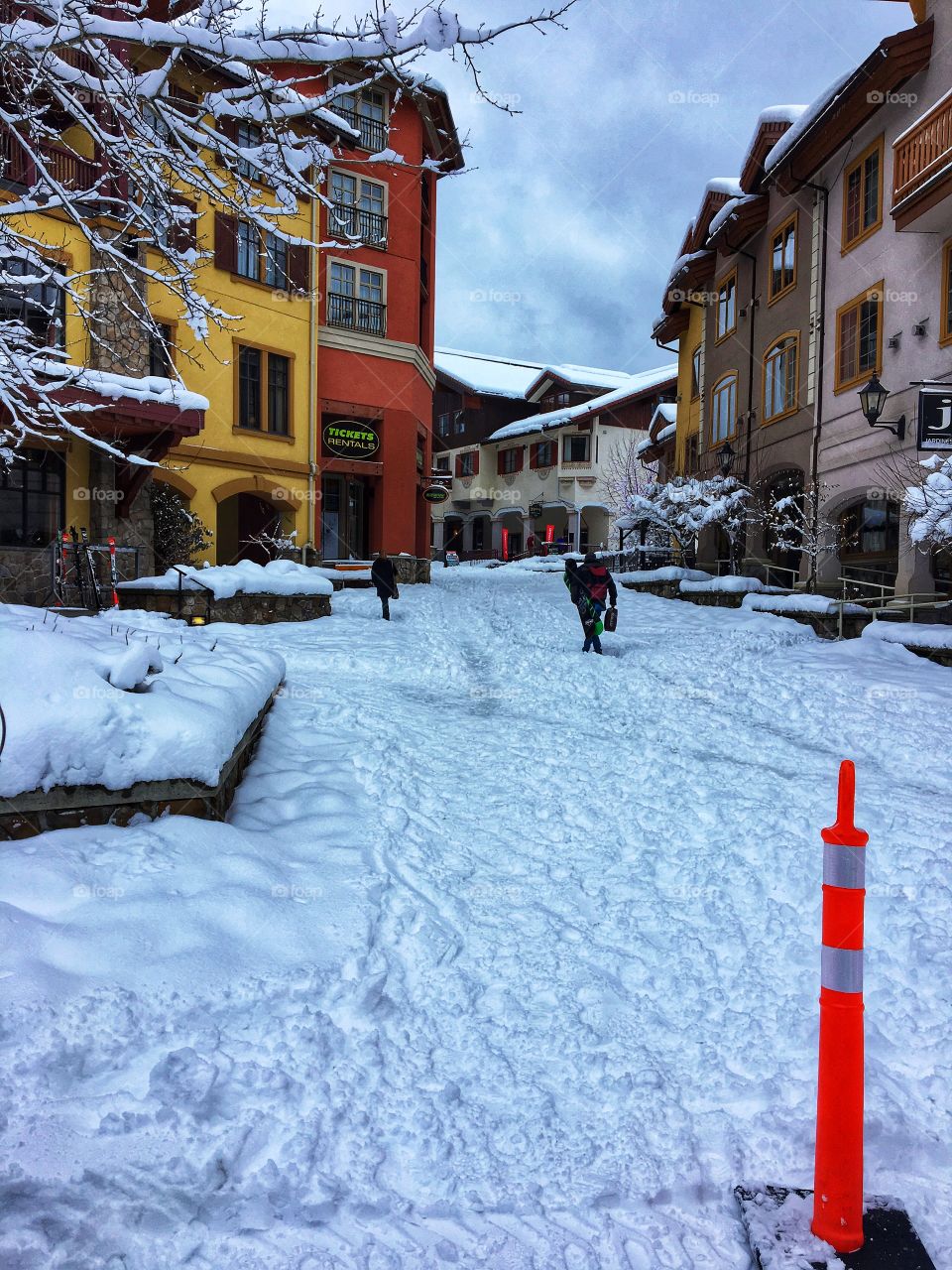 Quite day at the resort 