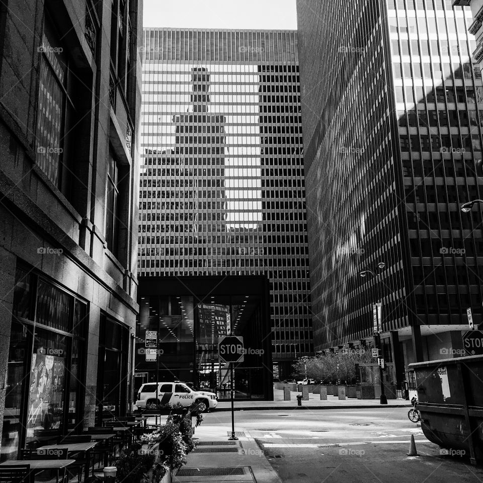 Mies Alley