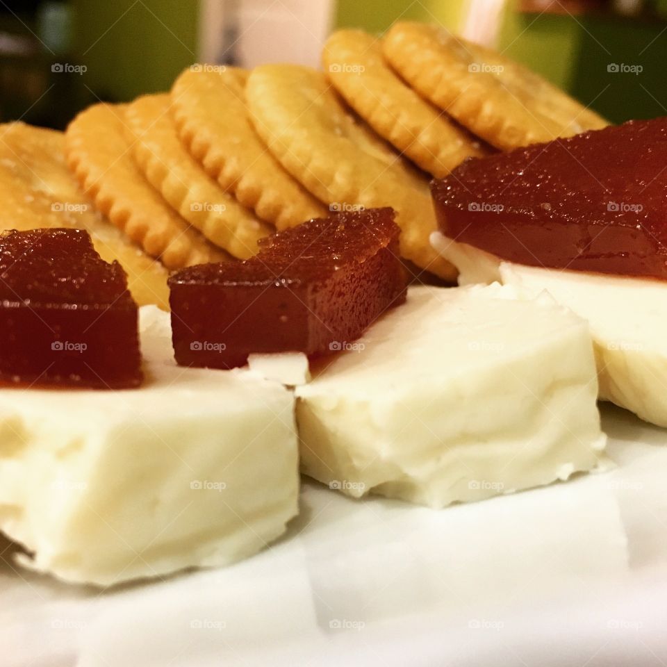 Queso blanco y guava