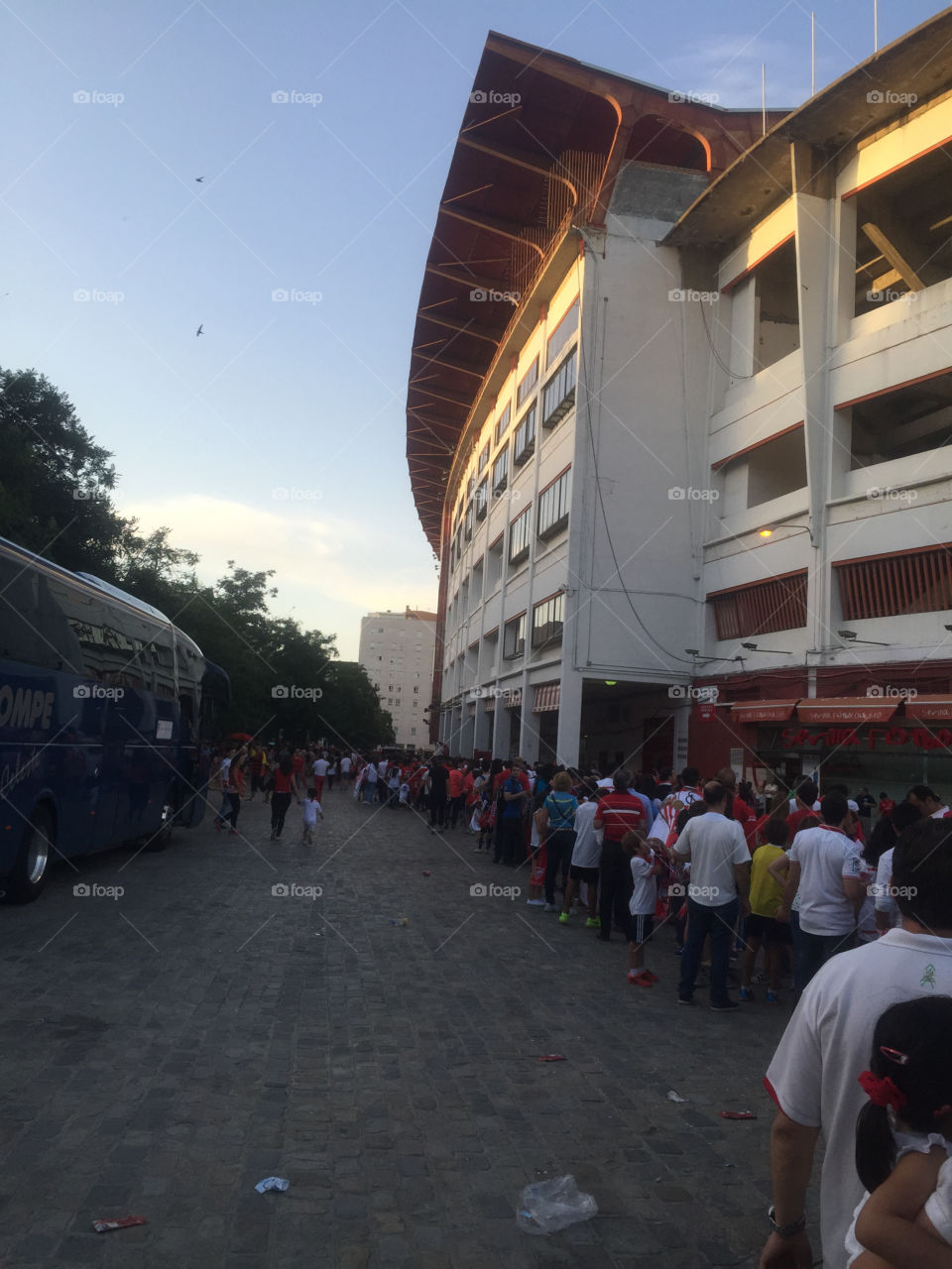 Line for Sevilla futbol game