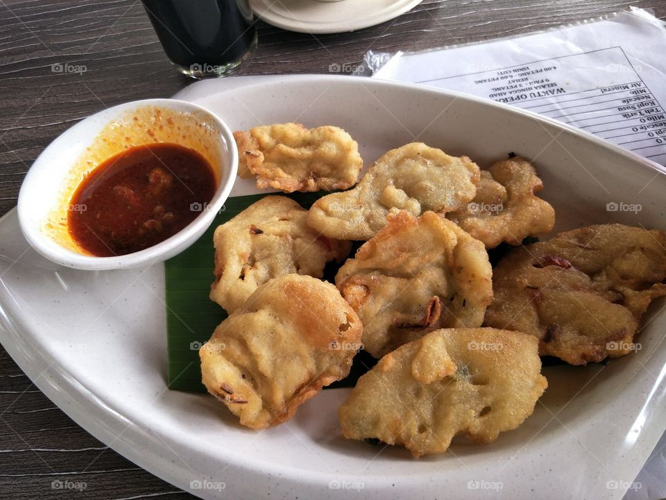 Cucur bilis