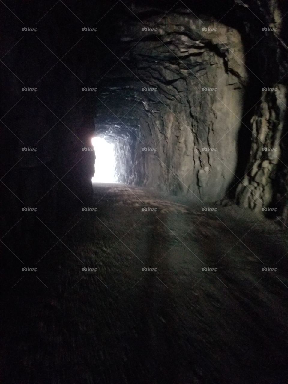 cave light