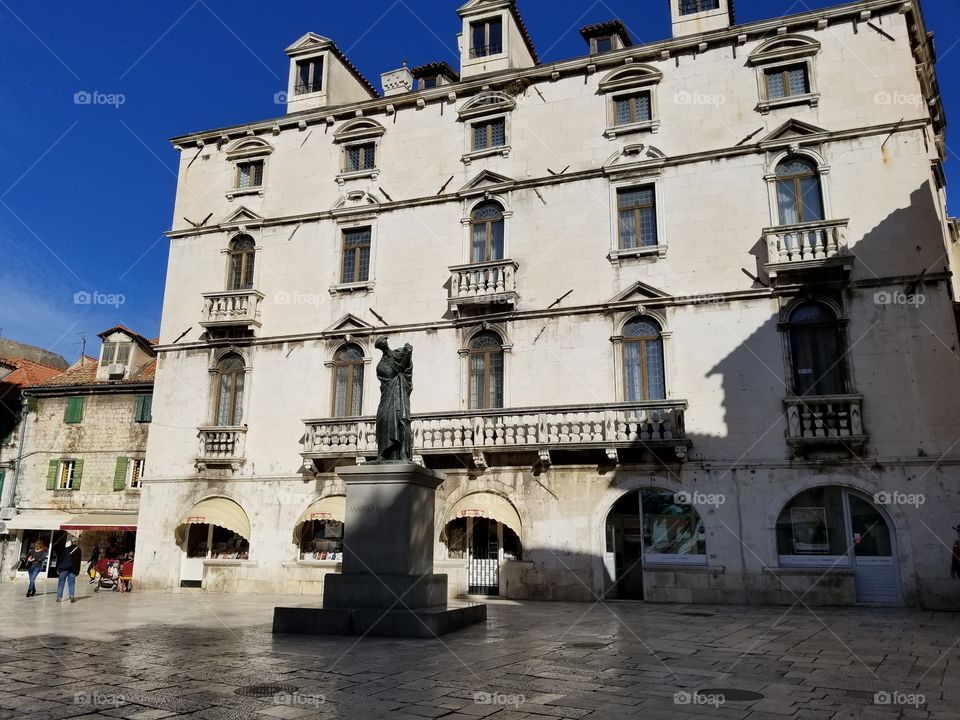 Milesi palace, Fruit square, Split