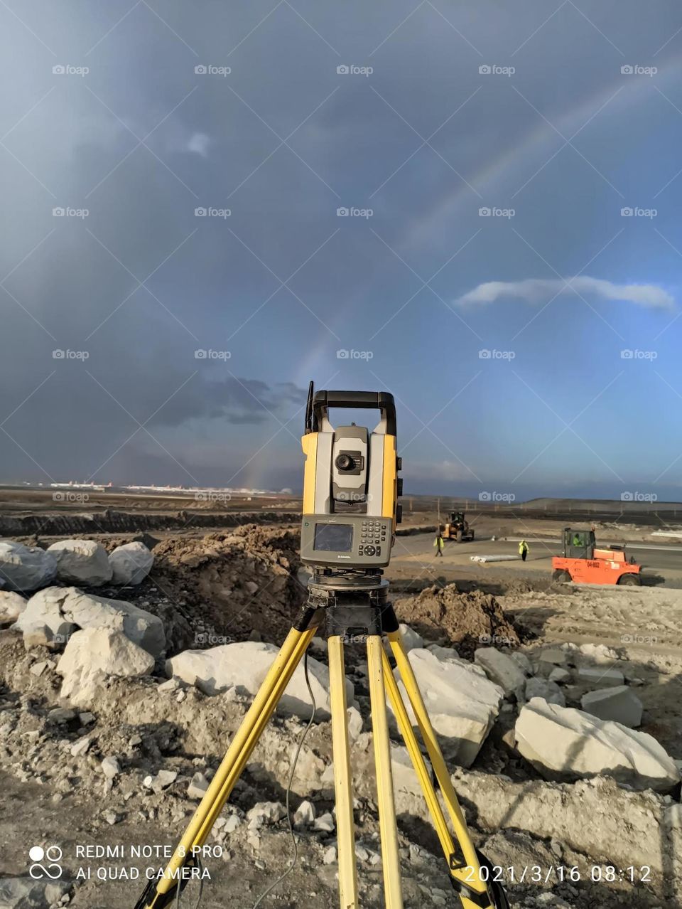 yağmurdan sonra gökkuşağı