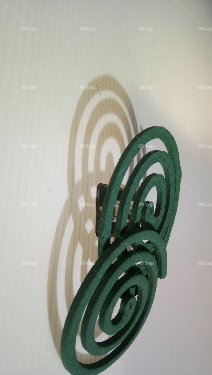 mosquito venom circles