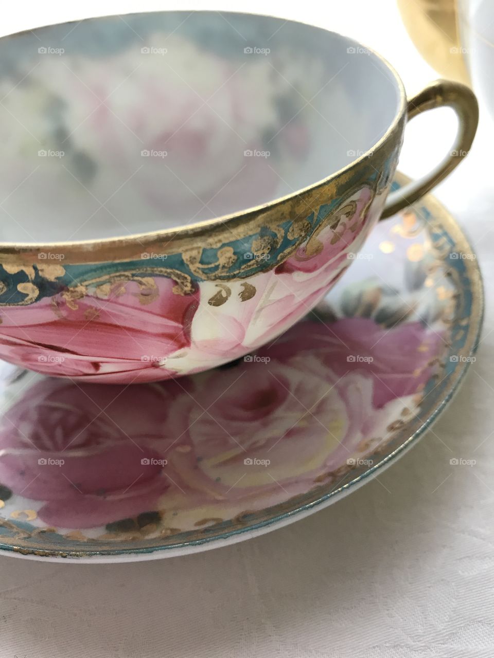 Floral teacup 