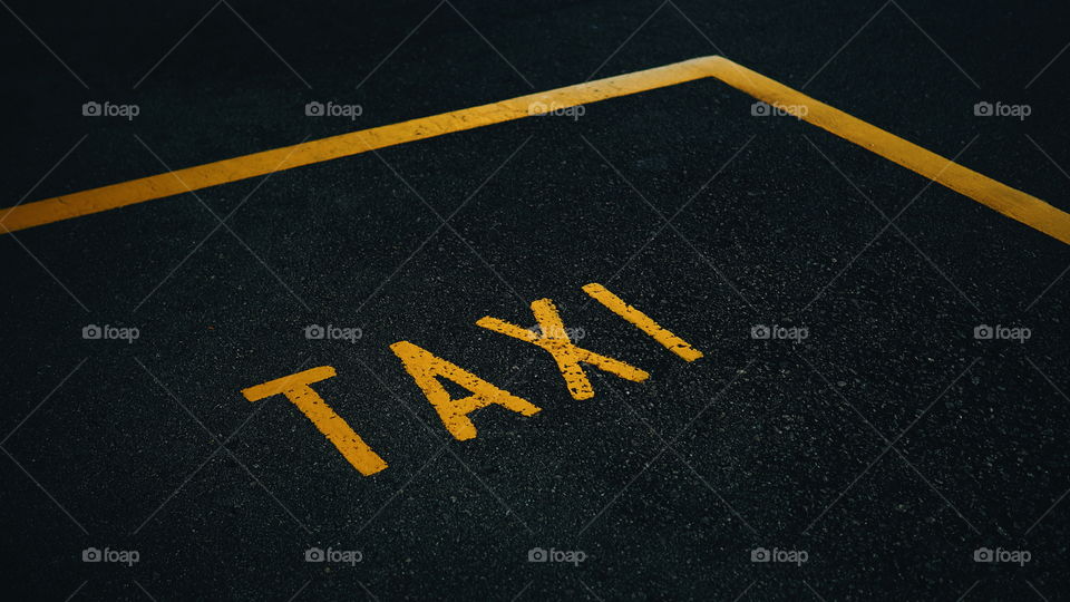 taxi stop sign